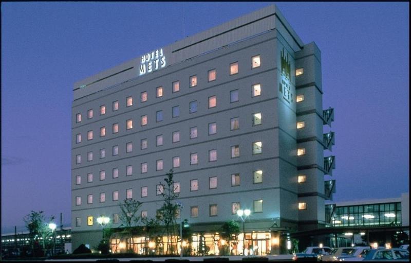 Jr-East Hotel Mets Кітакамі Екстер'єр фото